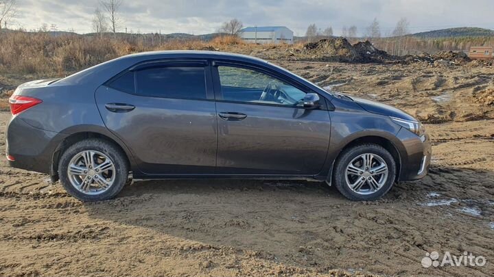 Toyota Corolla 1.6 МТ, 2015, 253 900 км
