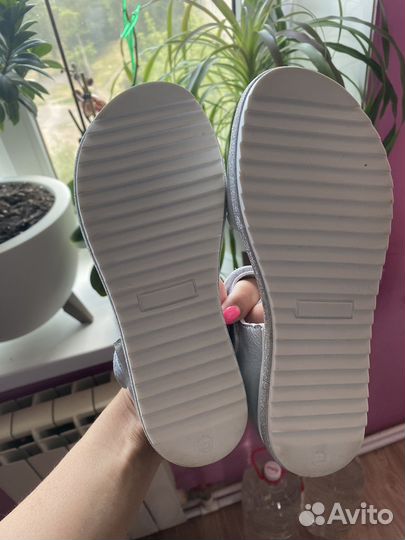 Босоножки кожаные kotofey