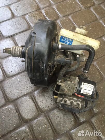 Гтц.Вакуумник.Блок абс на бмв Е36