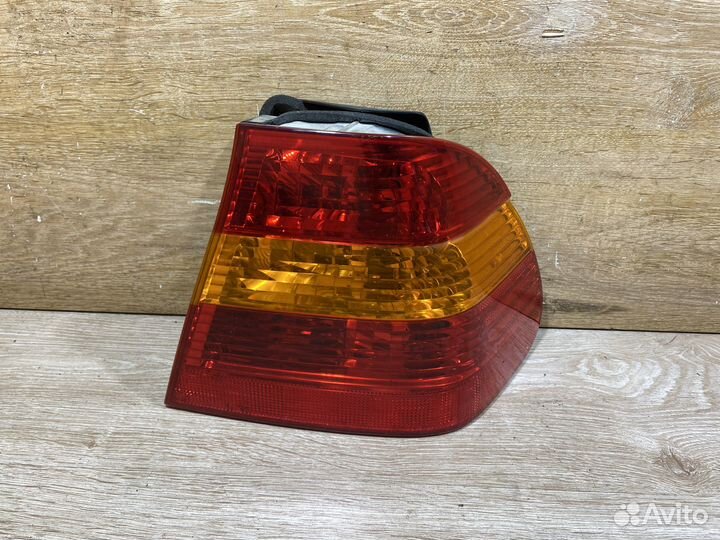 Фонарь задний правый BMW E46 рест Арт. 111456