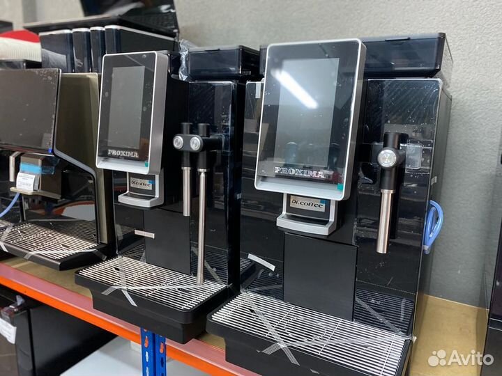 Кофемашина Dr.Coffee Coffeebar Plus