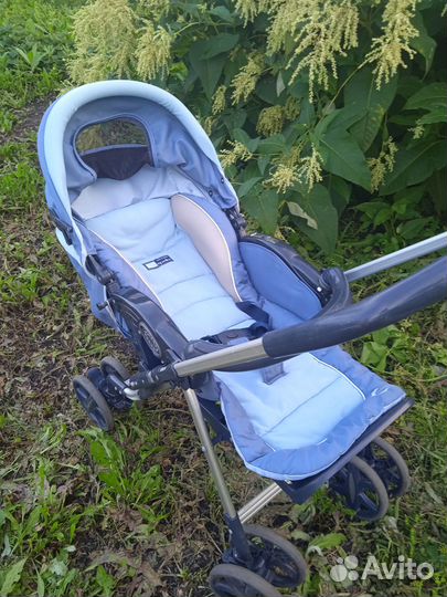 Коляска прогулочная