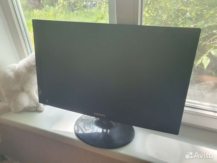 Монитор Samsung, 24 дюйма