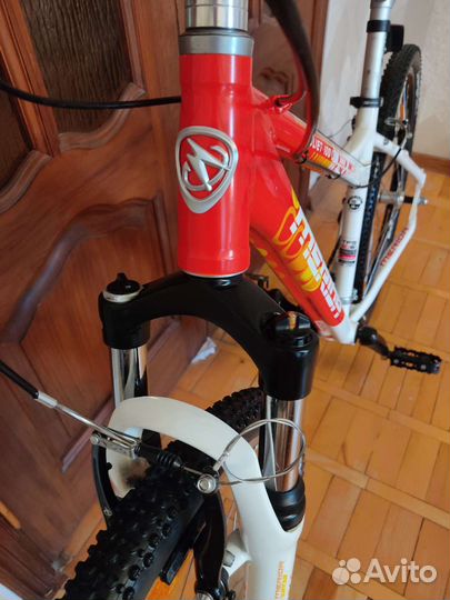 Велосипед Merida Juliet TFS 100 размер 16 S