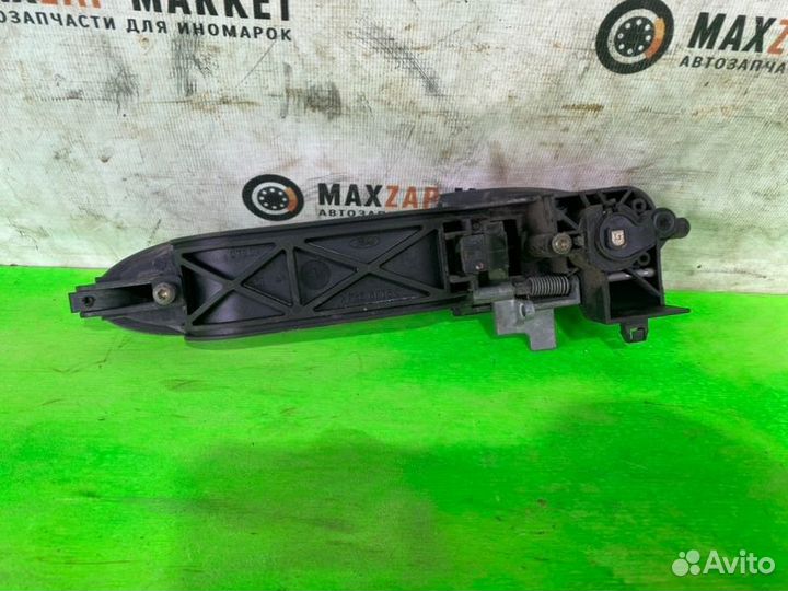 Ручка двери передняя левая Ford Focus 1 1.6 2004