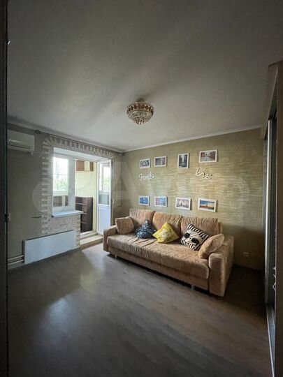 3-к. квартира, 84 м², 3/9 эт.