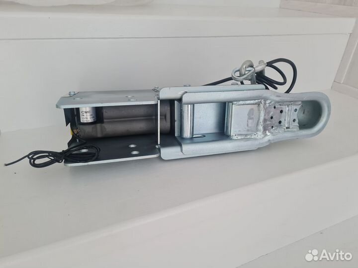 Продам тормоз наката для прицепа гидравлический