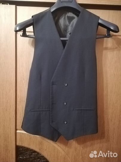 Мужской классический костюм тройка Diego Forlan