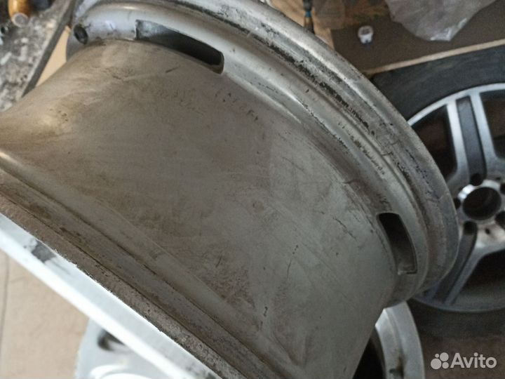 Диски на mercedes r18 S class w220