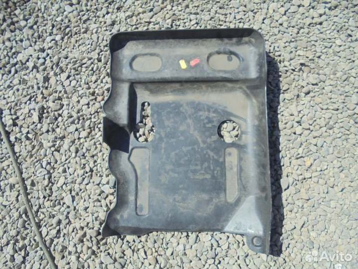 Защита бензобака Volkswagen Touareg 7L6 BHK 2006/7