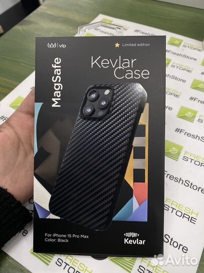 Чехлы из карбона на iPhone 15 Pro Max / 15 Pro