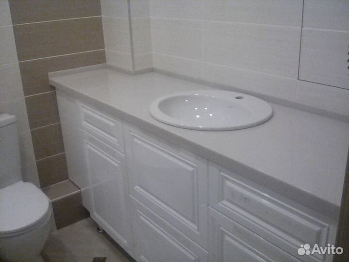 Тумба с столешницей из искусственного камня