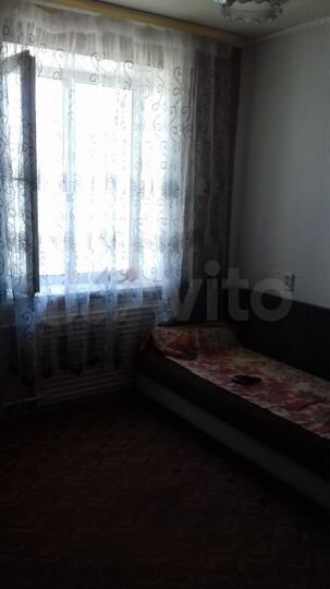 Комната 13 м² в 4-к., 4/9 эт.