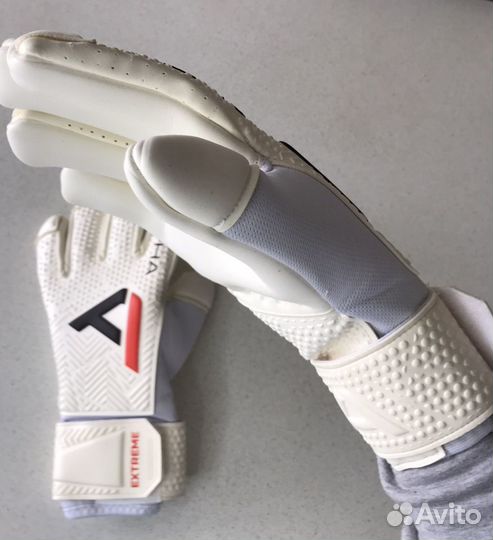 Перчатки вратарские alphakeepers Vector NC Extreme