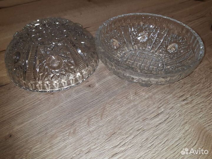 Хрустальная конфетница