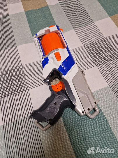 Nerf Strongarm