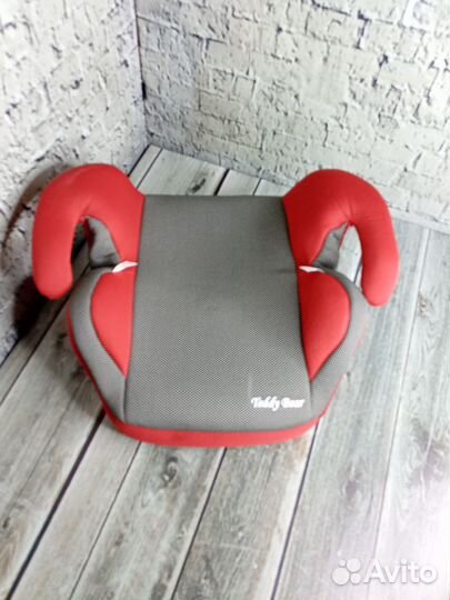Детское автокресло - бустер от 4 до 12 лет