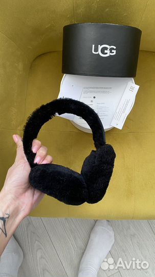 Наушники ugg и ботинки