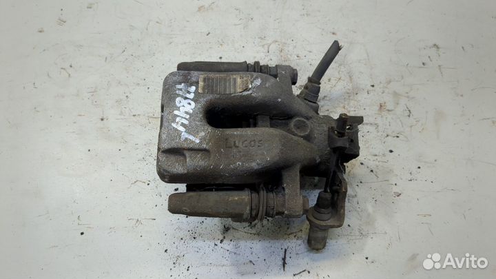 Суппорт Peugeot 2008, 2015