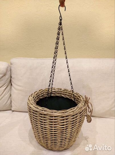 Кашпо подвесное