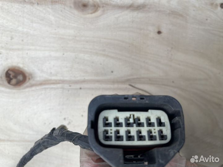 Датчик мертвых зон левый Land Rover Sport 2 рест