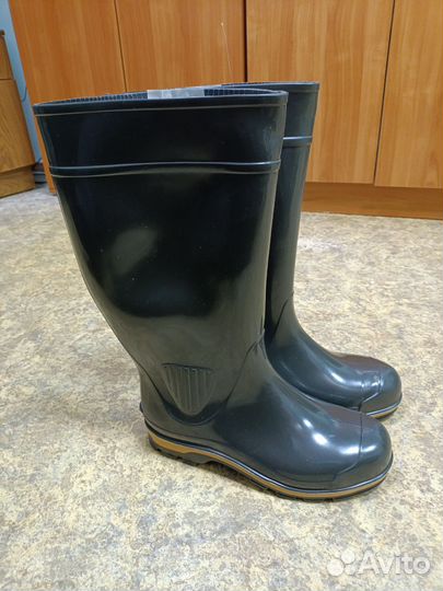 Сапоги резиновые мужские 43