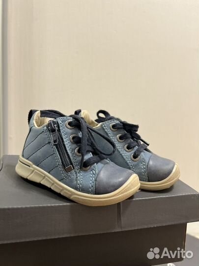 Ботинки детские ecco 20