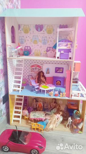 Кукольный домик с мебелью деревянный