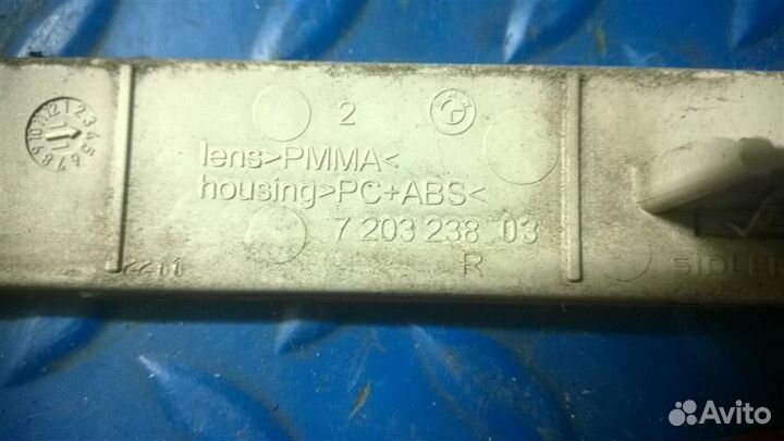 Отражатель задний правый BMW 5-серия F10/F11