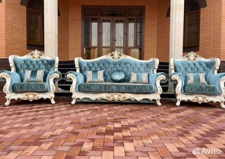 Диван в офис