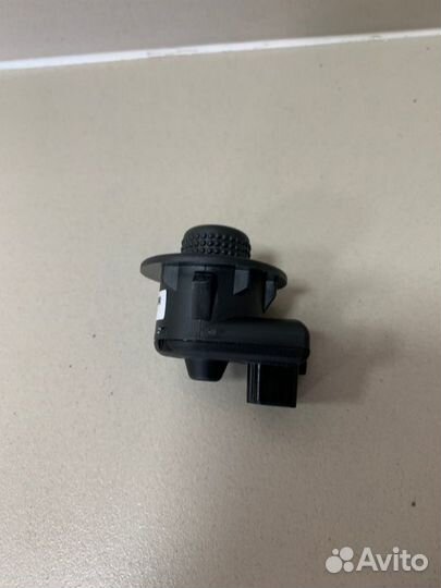 Блок управления зеркалами Renault Duster 2 (Hjd) 2