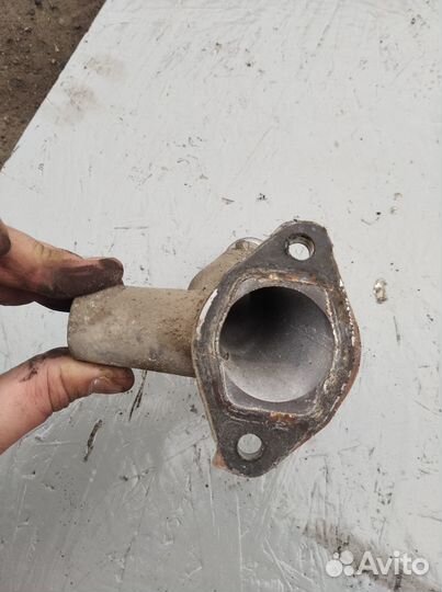 Корпус термостата Киа Спектра