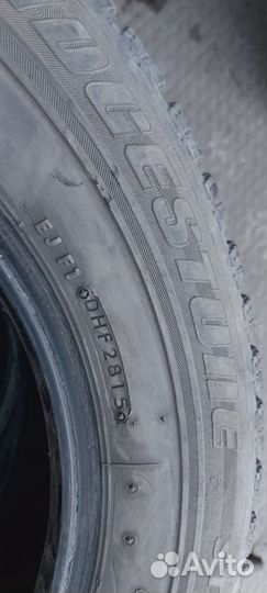 Bridgestone Blizzak Revo GZ 215/60 R16