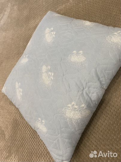 Подушка 70х70