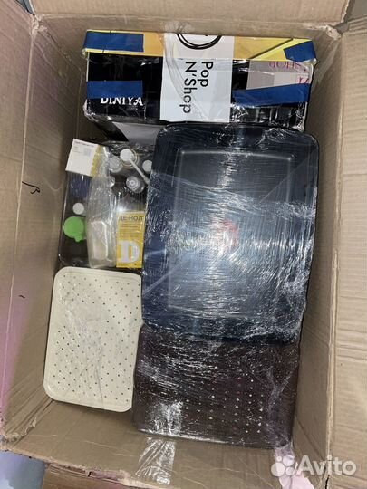 Кухонные принадлежности коробкой