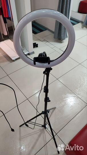 Кольцевая LED лампа со штативом для съемки 27 см