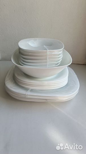 Сервиз столовый, набор тарелок, новый
