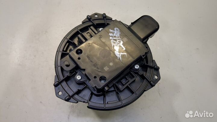 Двигатель отопителя Toyota RAV 4 2018, 2020