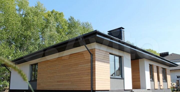 Коттедж 120 м² на участке 8 сот.