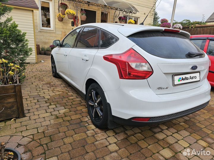 Ford Focus 1.6 МТ, 2013, 236 000 км