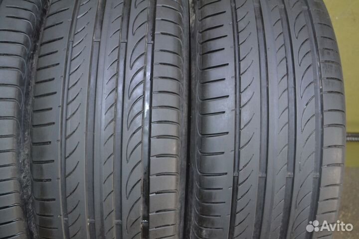 Pirelli Powergy 215/55 R17 98Y