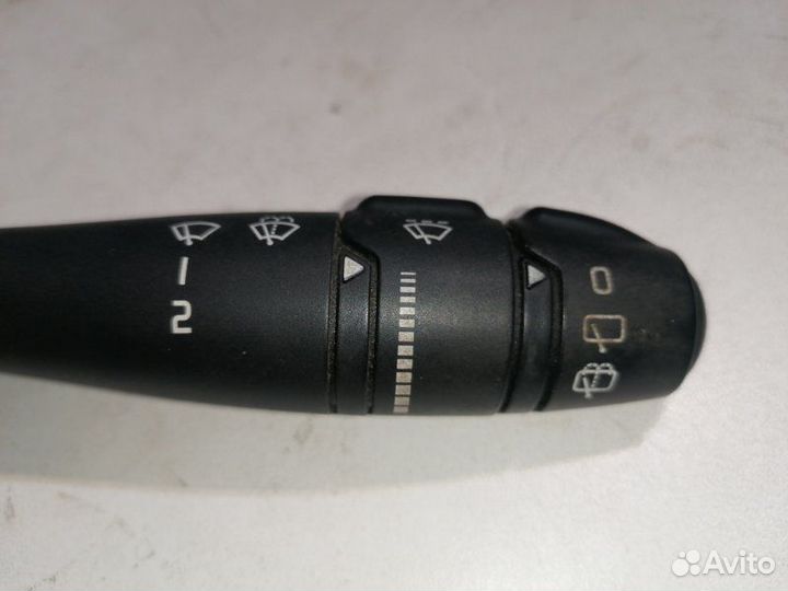 Переключатель подрулевой Renault Espace 3 JE