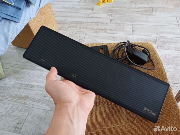 Настенная зарядная станция Pitaka