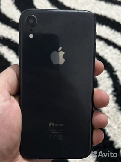 iPhone Xr, 64 ГБ