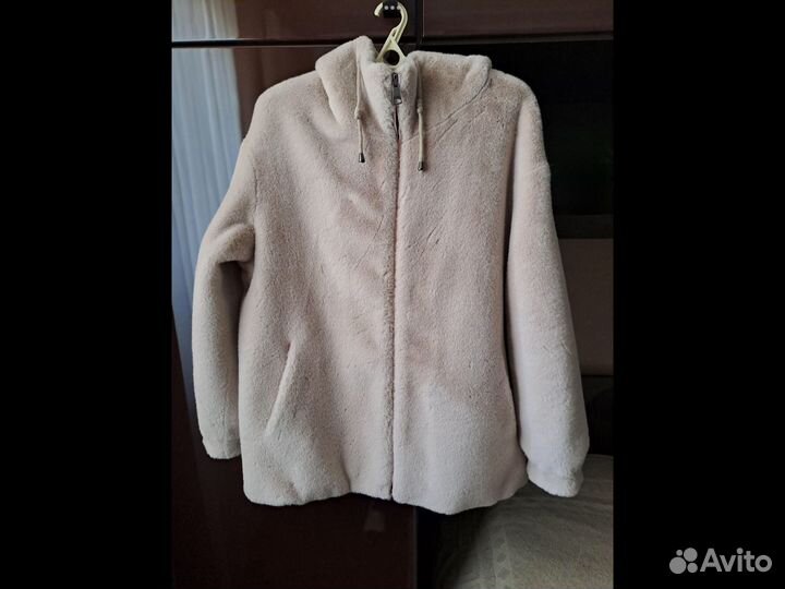 Шуба женская 46 размер