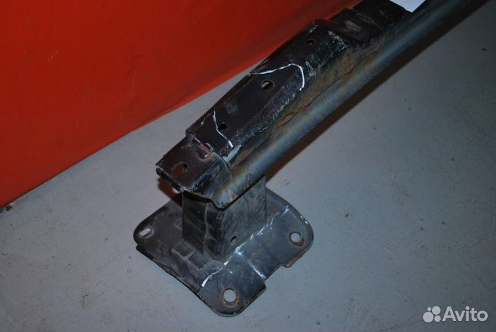 Усилитель бампера заднего задний Mazda 3