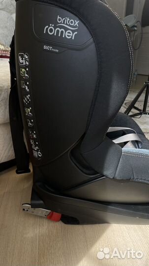 Britax Romer Trifix 2 i-size blue marble