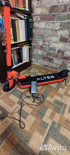 Электросамокат Halten Junior