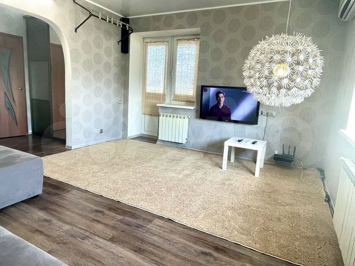 1-к. квартира, 52 м², 9/9 эт.