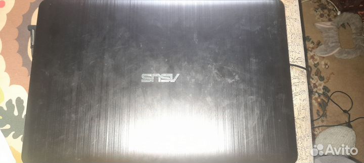 Ноутбук asus